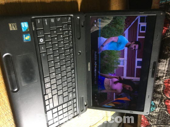 Toshiba i3 laptop